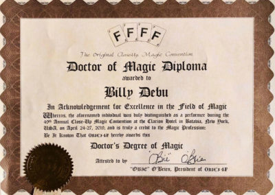 Diplôme - Doctorat de Magie de Billy DEBU